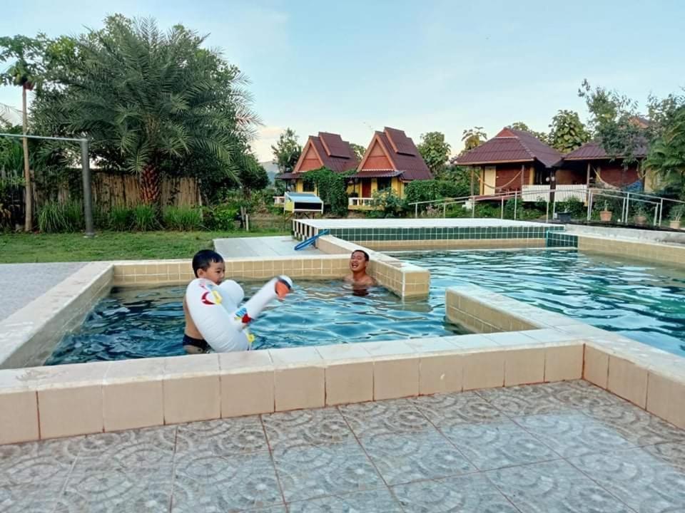 Albergue Jj&J Garden Pai Exterior foto