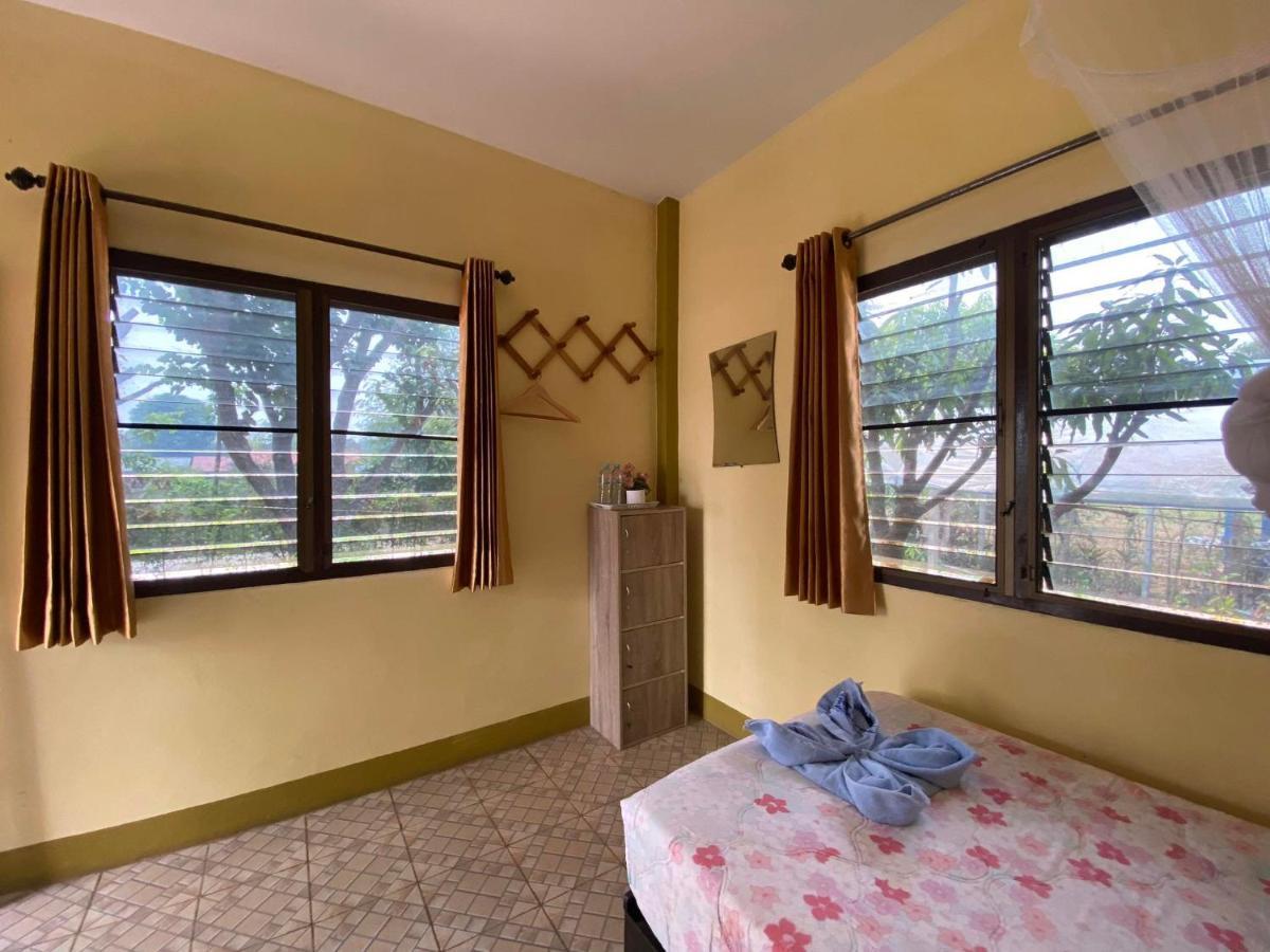 Albergue Jj&J Garden Pai Exterior foto